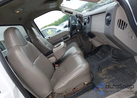 2008 Ford F-250 Xl/Xlt из США, поврежденный, VIN 1FTNF21528EC90864